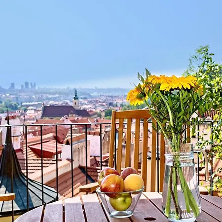 Royal View Apartment Prague